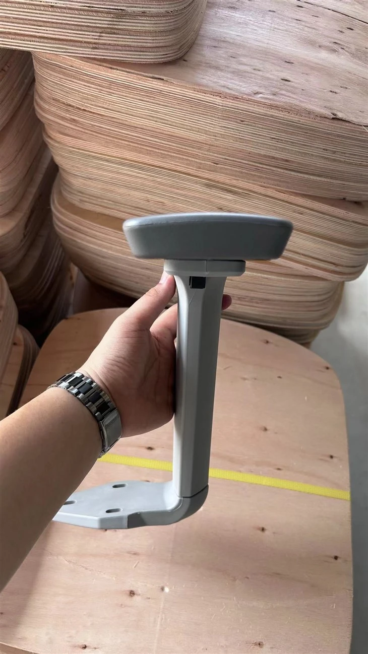 3D-justerbar kontorstolarmlen, plastramme med PU-armpute for spillestolreservedeler007